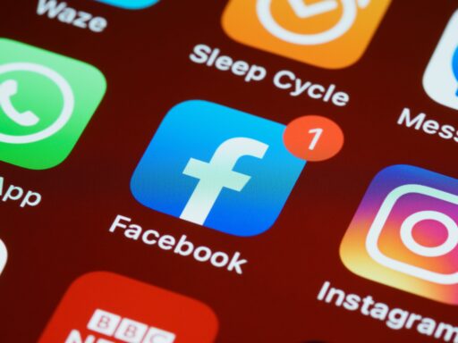 Facebook Shop Tab